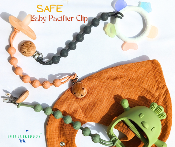 Safe Baby Pacifier Clip